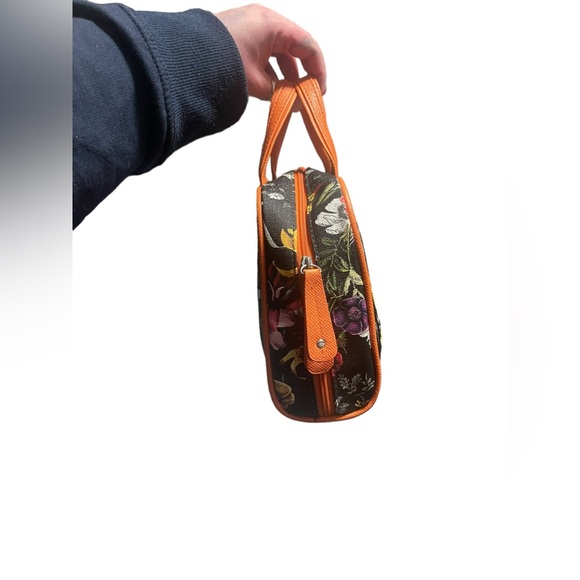 NWOT Kenneth Cole Reaction Floral Cosmetic Bag - Picture 6 of 10